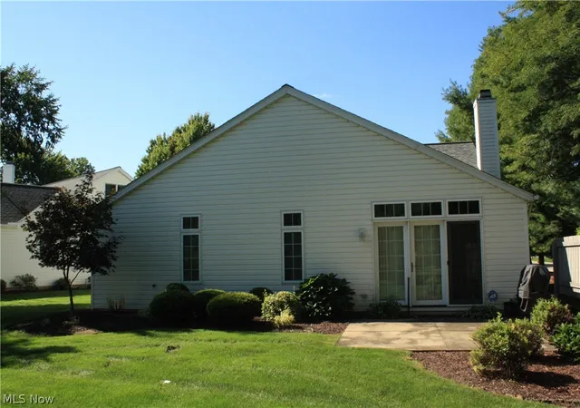 Photo 3 of Townhouse for sale at 22275 Harvest Oval, Strongsville, OH 44149 | MLS# 5240418 | Listing updated on 2026-09-28