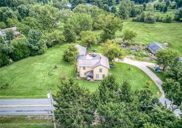 Photo 2 of Sale Pending at 3746 Mcclintocksburg Rd, Diamond, OH 44412 | MLS# 5240384 | Listing updated on 2026-09-05