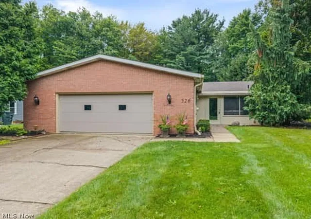 Photo 1 of Sale Pending at 526 Wolf Ave, Wadsworth, OH 44281 | MLS# 5240616 | Listing updated on 2026-09-14