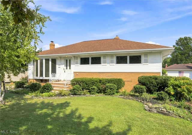 Photo 1 of Sale Pending at 7227 Oakwood Rd, Parma, OH 44130 | MLS# 5240056 | Listing updated on 2026-09-16