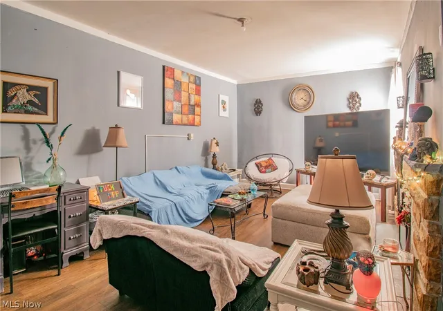 Photo 4 of House for sale at 1532 Woodland Ave Nw, Canton, OH 44703 | MLS# 5240430 | Listing updated on 2026-09-11