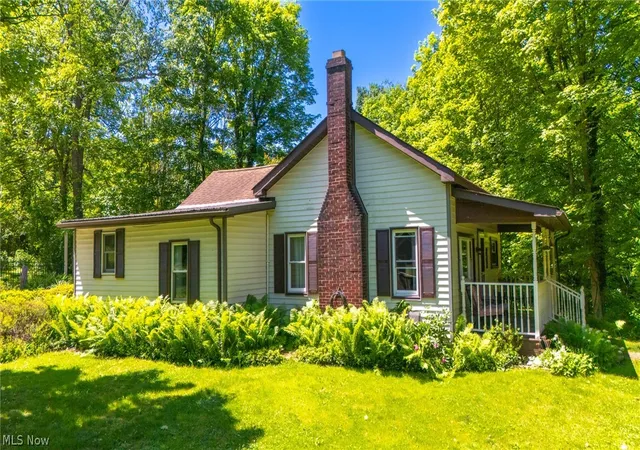 Photo 2 of Single family home for sale at 54540 Farr Rd, Bridgeport, OH 43912 | MLS# 5240414 | Listing updated on 2026-09-03