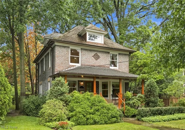 Single family home for sale at 173 Beech St, Berea, OH 44017 | MLS# 5240204