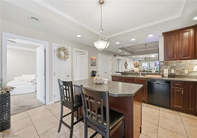 Photo 3 of Condo for sale at 568 Lakeview Blvd #568, Lake Milton, OH 44429 | MLS# 5237025 | Listing updated on 2026-09-13