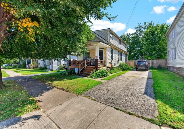 Photo 2 of Single family home for sale at 3525 W 49th St, Cleveland, OH 44102 | MLS# 5240381 | Listing updated on 2026-09-19