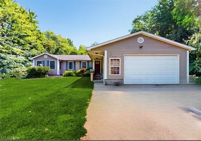 Photo 1 of Sale Pending at 1083 Dock Rd, Madison, OH 44057 | MLS# 5233731 | Listing updated on 2026-09-12