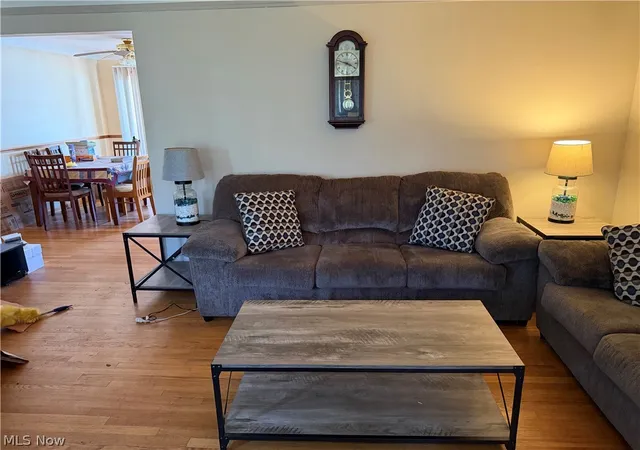 Photo 4 of Single family home for sale at 7170 Oakwood Rd, Parma, OH 44130 | MLS# 5238540 | Listing updated on 2026-09-10