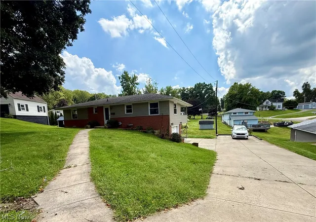 Photo 1 of Sale Pending at 1719 Cambridge Rd, Coshocton, OH 43812 | MLS# 5238378 | Listing updated on 2026-10-02