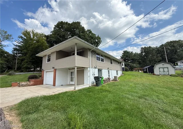 Photo 2 of Sale Pending at 1719 Cambridge Rd, Coshocton, OH 43812 | MLS# 5238378 | Listing updated on 2026-10-02