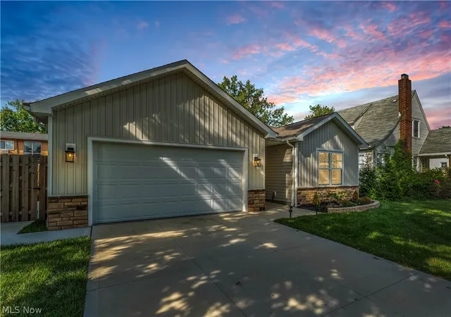 Photo 2 of Single family home for sale at 19 Third Ave, Berea, OH 44017 | MLS# 5239395 | Listing updated on 2026-10-01