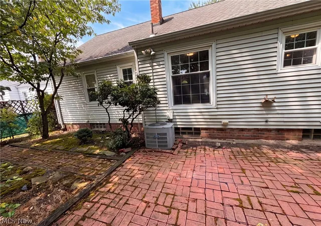 Photo 21 of Sale Pending at 971 Learidge Rd, Cleveland, OH 44124 | MLS# 5239394 | Listing updated on 2026-09-04