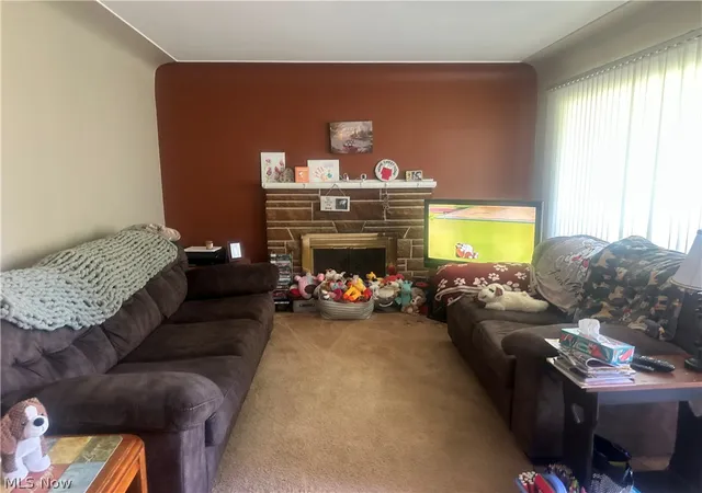 Photo 2 of Single family home for sale at 92 Camvet Dr, Campbell, OH 44405 | MLS# 5240723 | Listing updated on 2026-09-22