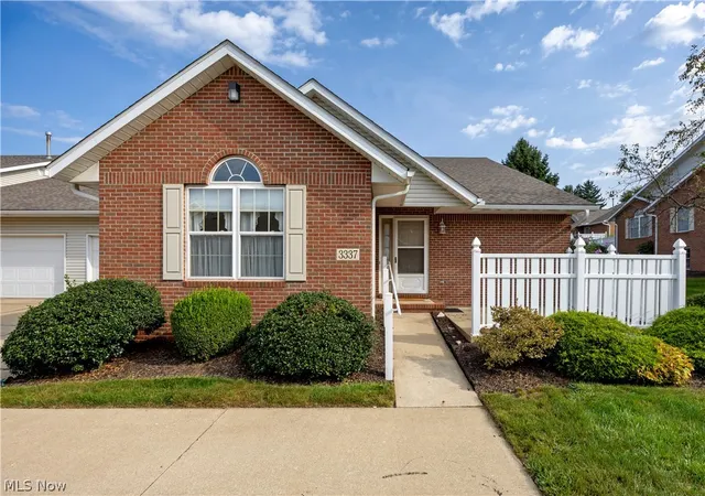 Condo for sale at 3337 Bayberry Cvs, Wooster, OH 44691 | MLS# 5240708