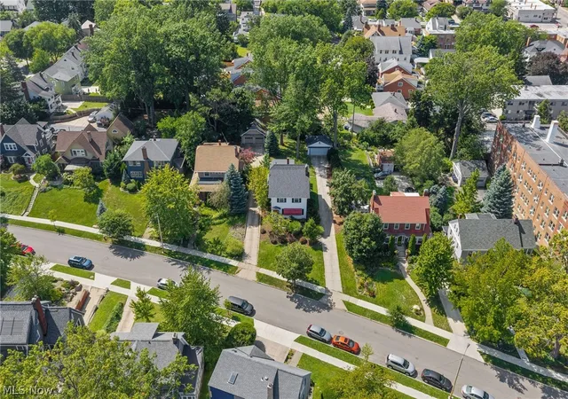 Photo 2 of Single family home for sale at 1440 Lewis Dr, Lakewood, OH 44107 | MLS# 5240717 | Listing updated on 2026-09-30