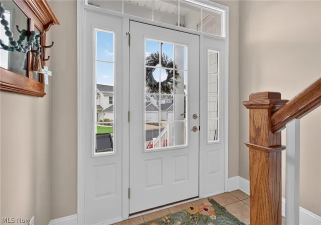 Photo 2 of Condo for sale at 1321 Cascade Cir Nw, Canton, OH 44708 | MLS# 5240453 | Listing updated on 2026-09-15