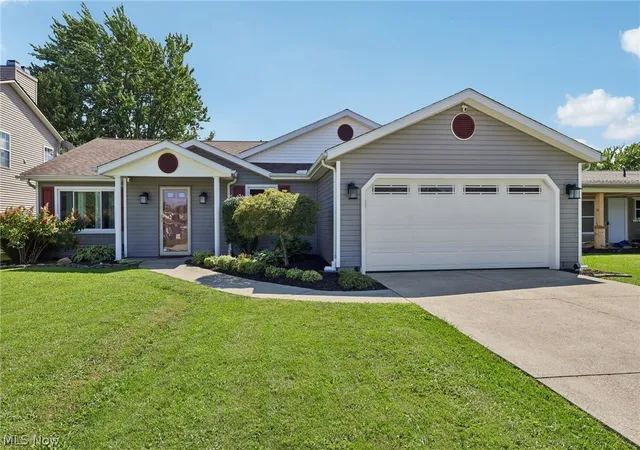 Photo 1 of Single family home for sale at 2711 W 39th St, Lorain, OH 44053 | MLS# 5240725 | Listing updated on 2026-09-08
