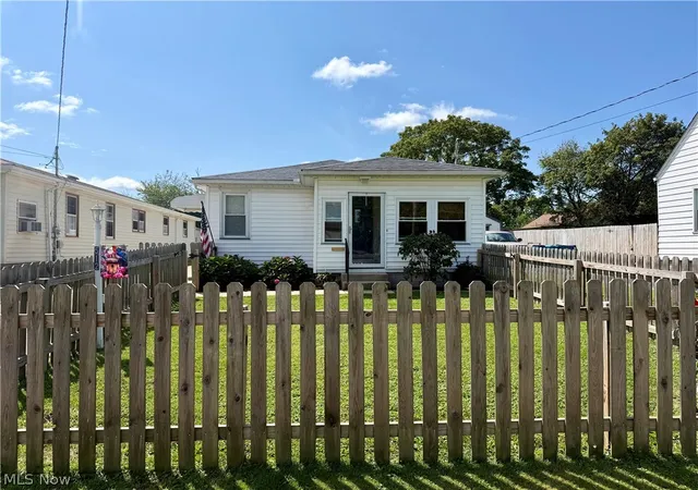 Photo 28 of Single family home for sale at 512 Maplewood Ave, Struthers, OH 44471 | MLS# 5240760 | Listing updated on 2026-10-06
