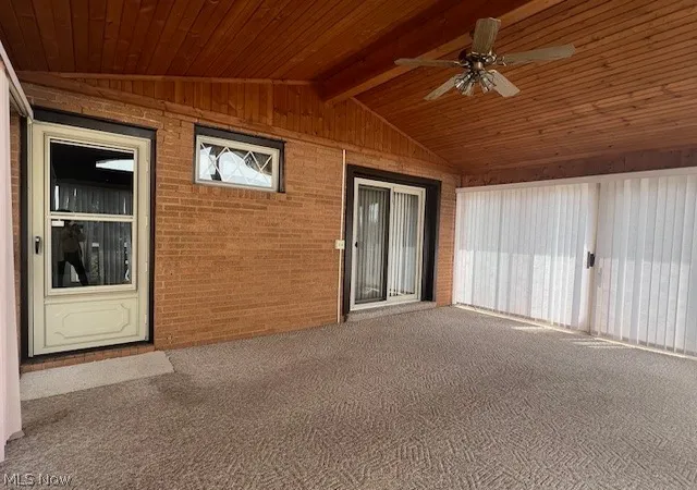 Photo 4 of Sale Pending at 1124 Nw Valley Dr Nw, North Canton, OH 44720 | MLS# 5240538 | Listing updated on 2026-09-08
