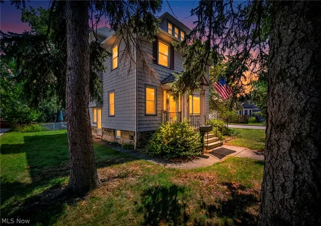 Photo 1 of Single family home for sale at 1537 Grace Ave, Lakewood, OH 44107 | MLS# 5239992 | Listing updated on 2026-09-08
