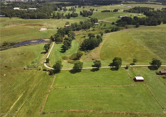 Photo 3 of Sale Pending at 67271 Pogue Rd, St Clairsville, OH 43950 | MLS# 5240747 | Listing updated on 2026-09-10
