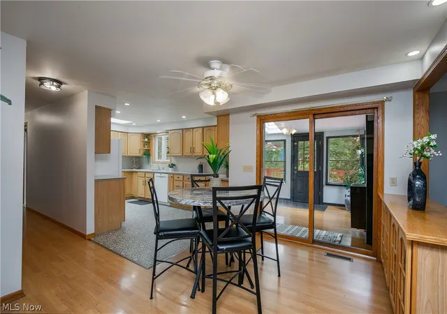 Photo 3 of Single family home for sale at 9786 Hocking St Nw, Massillon, OH 44646 | MLS# 5240719 | Listing updated on 2026-09-11