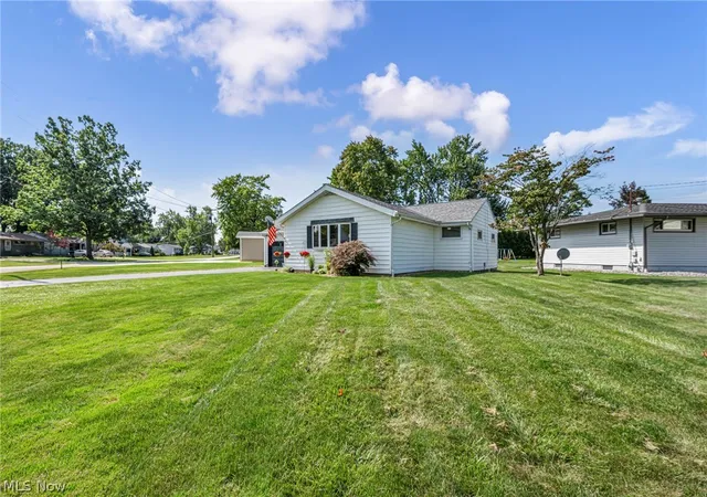 Photo 2 of Sale Pending at 99 Indian Lake Blvd, Canfield, OH 44406 | MLS# 5239333 | Listing updated on 2026-09-03
