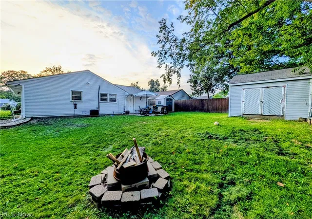 Photo 4 of Single family home for sale at 4885 Robinwood Dr, Mentor, OH 44060 | MLS# 5240812 | Listing updated on 2026-09-08