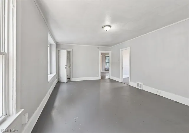 Photo 4 of House for sale at 942 E 79Th St, Cleveland, OH 44103 | MLS# 5239389 | Listing updated on 2026-09-05