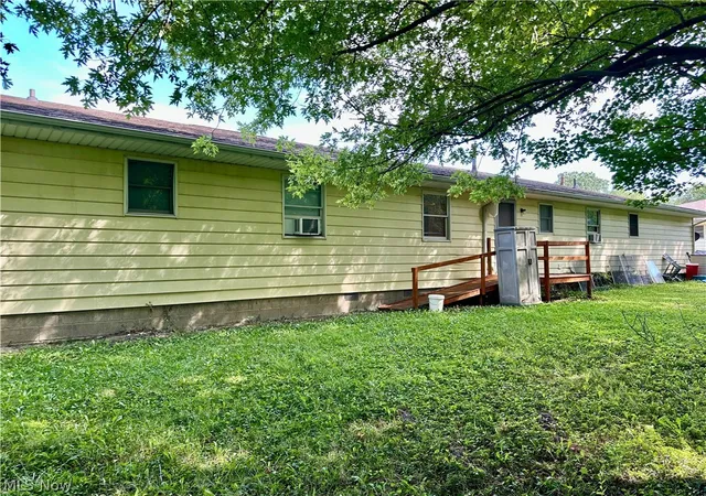 Photo 2 of Sale Pending at 4823 Dunsmore Ave, Ashtabula, OH 44004 | MLS# 5240825 | Listing updated on 2026-09-08