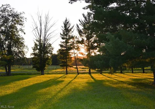 Photo 3 of Sale Pending at 4126 Alliance Rd, Ravenna, OH 44266 | MLS# 5240829 | Listing updated on 2026-09-04
