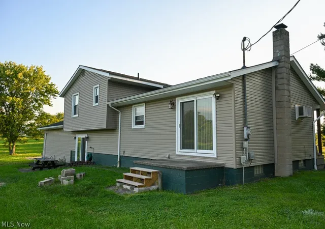 Photo 4 of Sale Pending at 4126 Alliance Rd, Ravenna, OH 44266 | MLS# 5240829 | Listing updated on 2026-09-04