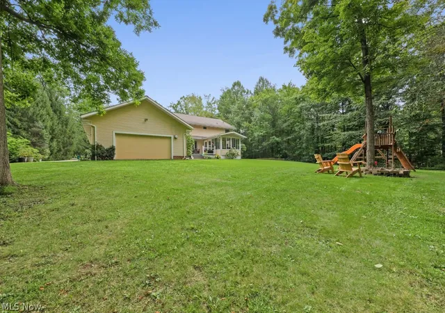 Photo 4 of Sale Pending at 8212 Timber Trl, Chagrin Falls, OH 44023 | MLS# 5240743 | Listing updated on 2026-09-03