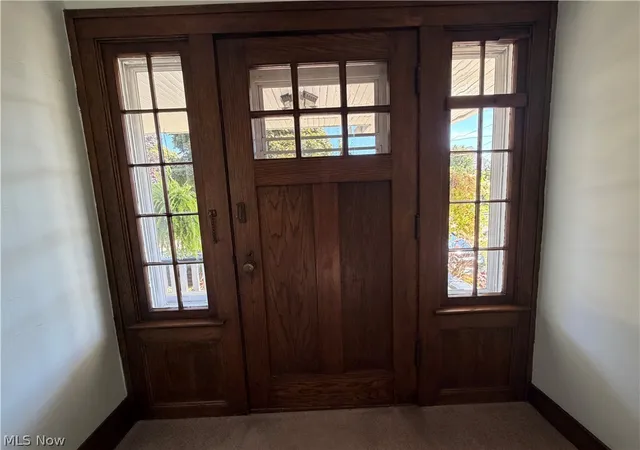 Photo 2 of Sale Pending at 1370 Mathews Ave, Lakewood, OH 44107 | MLS# 5240857 | Listing updated on 2026-09-03