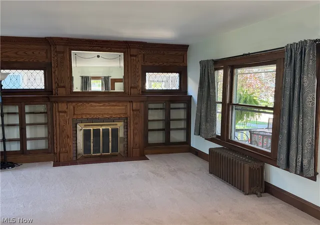 Photo 4 of Sale Pending at 1370 Mathews Ave, Lakewood, OH 44107 | MLS# 5240857 | Listing updated on 2026-09-03