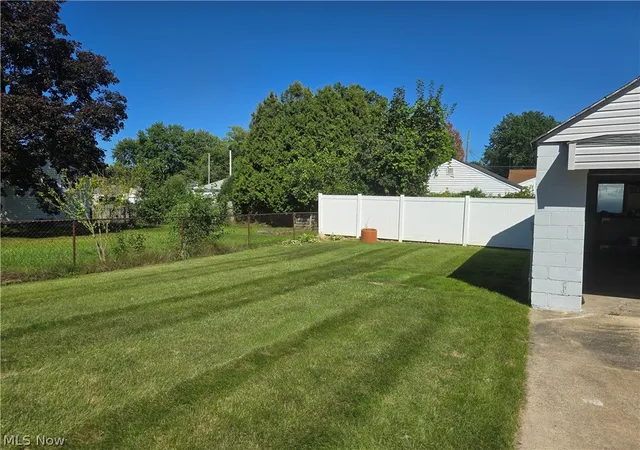 Photo 4 of Sale Pending at 2783 9Th St, Cuyahoga Falls, OH 44221 | MLS# 5240859 | Listing updated on 2026-09-07