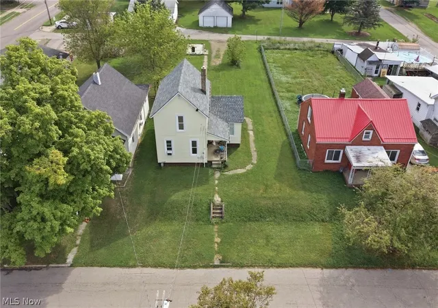 Photo 3 of Single family home for sale at 426 4Th Ave, Mansfield, OH 44905 | MLS# 5239126 | Listing updated on 2026-09-12