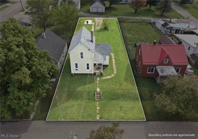 Photo 4 of Single family home for sale at 426 4Th Ave, Mansfield, OH 44905 | MLS# 5239126 | Listing updated on 2026-09-12