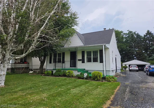 Photo 1 of Single family home for sale at 1935 E 44th St, Ashtabula, OH 44004 | MLS# 5239001 | Listing updated on 2026-09-11