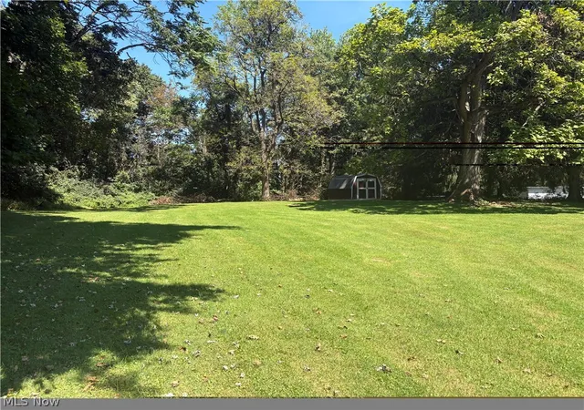 Photo 3 of Single family home for sale at 1405 Henry St, Zanesville, OH 43701 | MLS# 5240824 | Listing updated on 2026-09-03