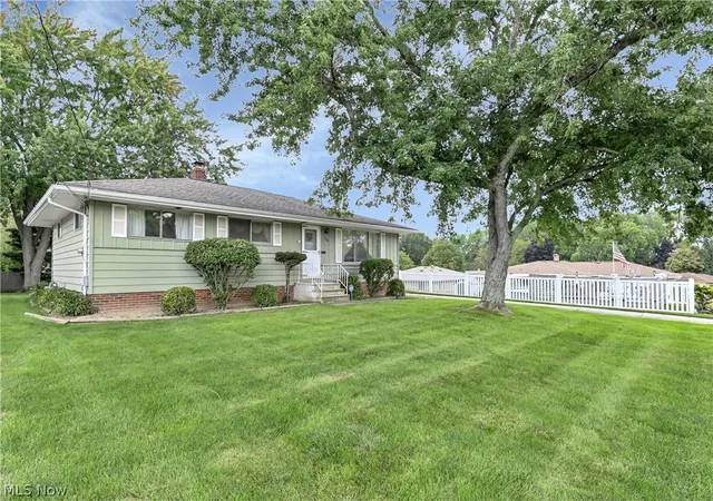 Photo 1 of Single family home for sale at 7704 Howard St, Parma, OH 44134 | MLS# 5240839 | Listing updated on 2026-10-04