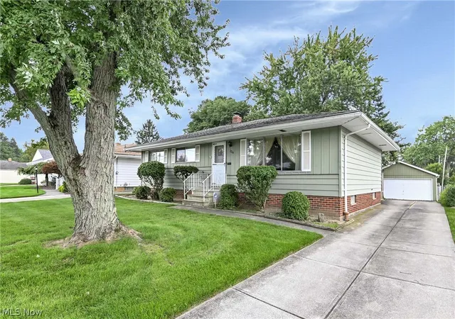 Photo 3 of Single family home for sale at 7704 Howard St, Parma, OH 44134 | MLS# 5240839 | Listing updated on 2026-10-04