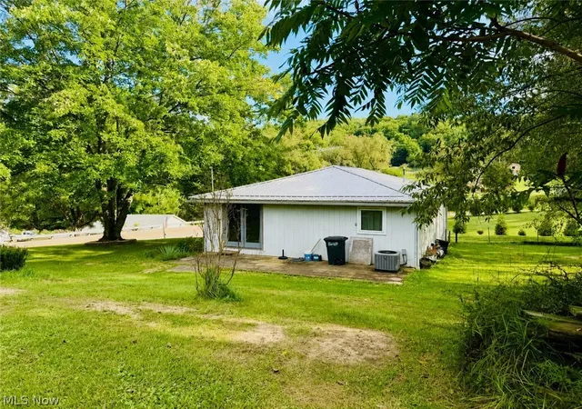Photo 2 of Single family home for sale at 44373 Y And O Rd, Wellsville, OH 43968 | MLS# 5239963 | Listing updated on 2026-09-02