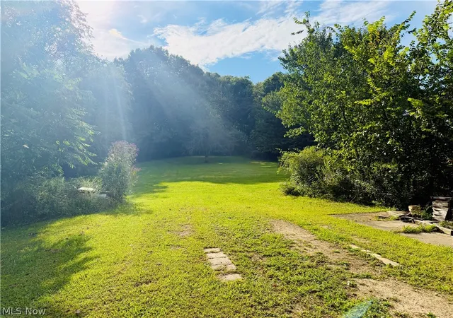 Photo 3 of Single family home for sale at 44373 Y And O Rd, Wellsville, OH 43968 | MLS# 5239963 | Listing updated on 2026-09-02