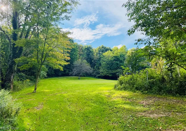 Photo 4 of Single family home for sale at 44373 Y And O Rd, Wellsville, OH 43968 | MLS# 5239963 | Listing updated on 2026-09-02