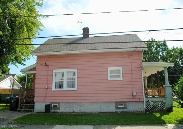 Photo 2 of Single family home for sale at 2712 Hood Ave, Cleveland, OH 44109 | MLS# 5240901 | Listing updated on 2026-09-12