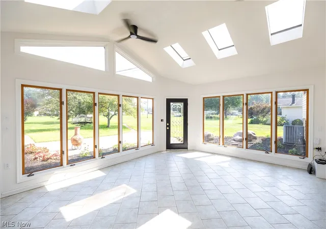 Photo 3 of Single family home for sale at 1133 3rd Street Sw, New Philadelphia, OH 44663 | MLS# 5240475 | Listing updated on 2026-09-14
