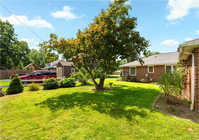 Photo 3 of Sale Pending at 2133 Burbank Rd, Wooster, OH 44691 | MLS# 5240016 | Listing updated on 2026-09-14