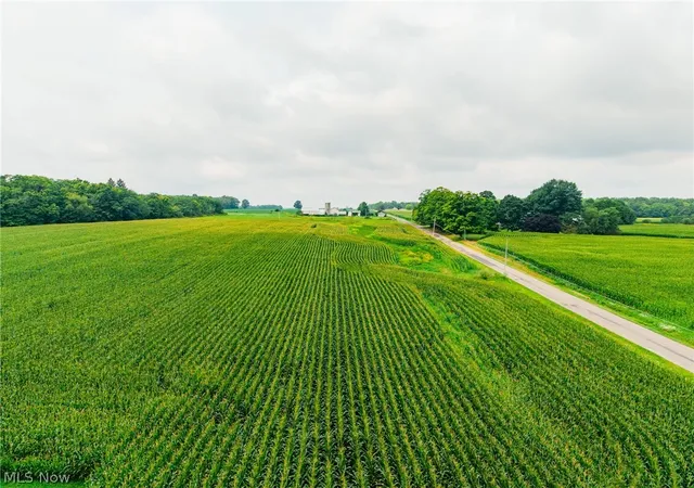 Photo 3 of Sale Pending at 172 W County Line Rd, Jamestown, PA 16134 | MLS# 5239730 | Listing updated on 2026-09-25