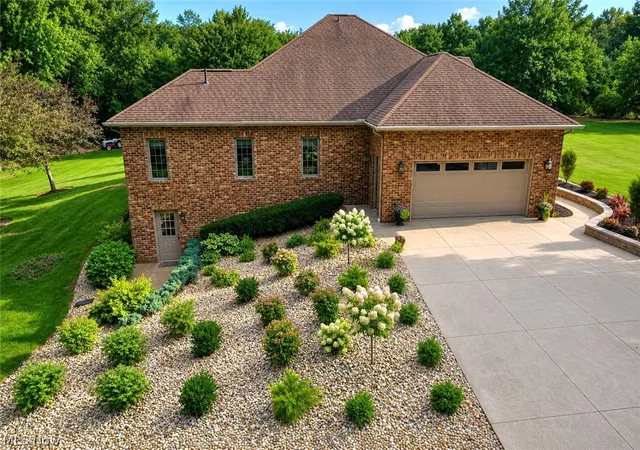 Photo 4 of Single family home for sale at 9010 Diagonal Rd, Streetsboro, OH 44241 | MLS# 5240820 | Listing updated on 2026-09-20