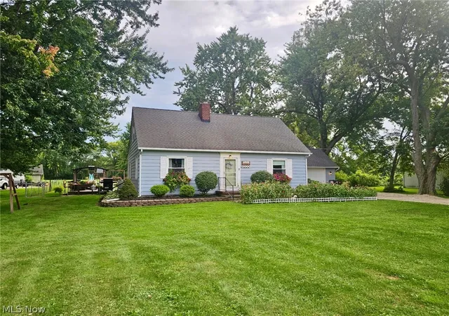 Photo 2 of Single family home for sale at 6620 W Lake Rd, Vermilion, OH 44089 | MLS# 5241011 | Listing updated on 2026-09-02